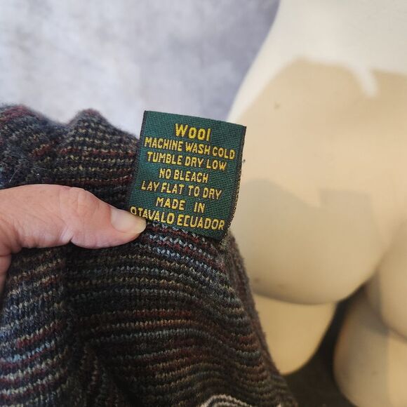 Ruminahui Alpaca Wool Stag Patterned Oversized Cardigan - Picture 5 of 7